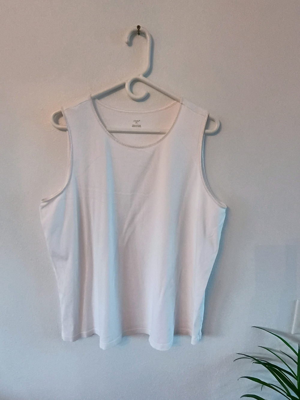 CJ Banks White Cotton Tank Top 2X Plus Size Sleeveless Scoop Neck Relaxed Basic